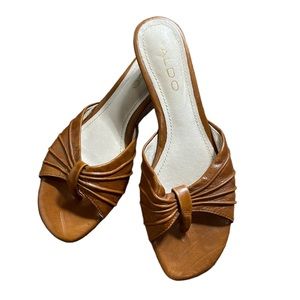 Aldo Wedge Heel Cognac Thong Slides Size 37
